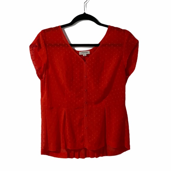 Smart Set Red Sheer Short Sleeve Blouse | Medium - Picture 1 of 9